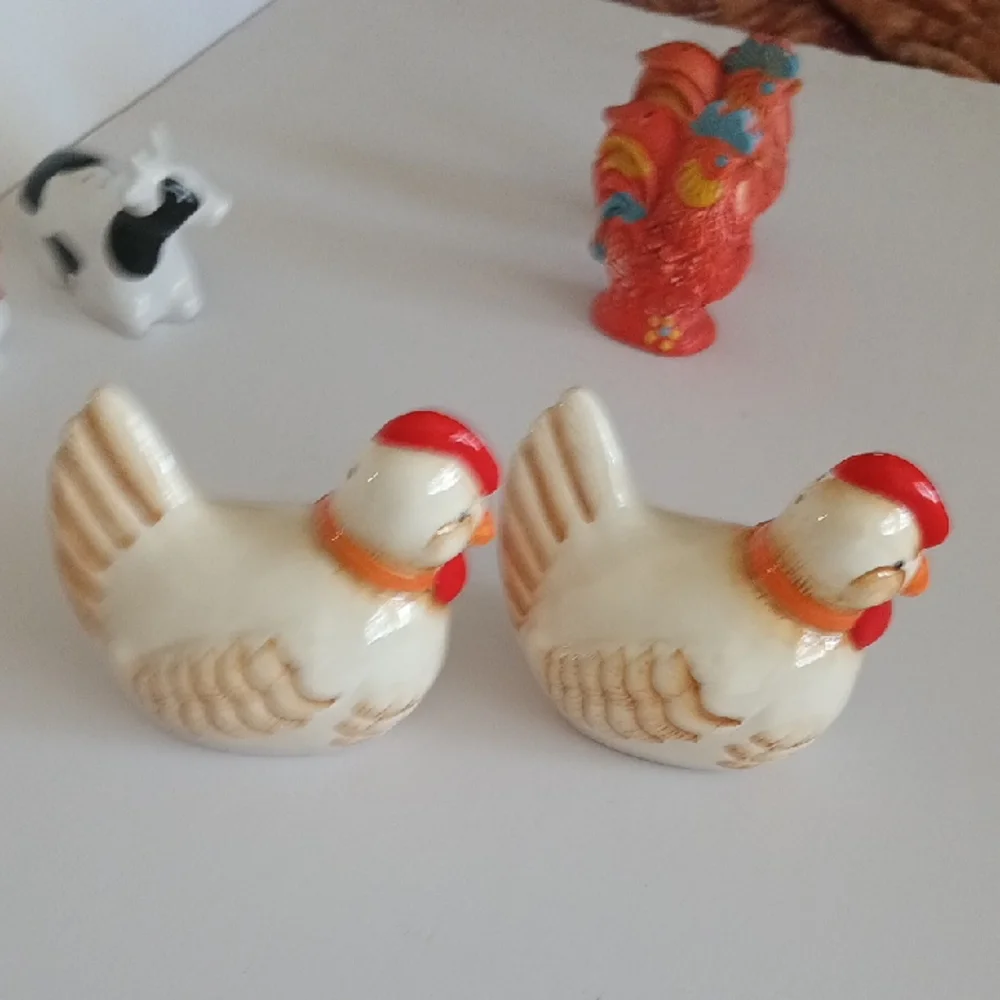 Vintage Farm Animal Salt and Pepper Shakers - Red, White, Black